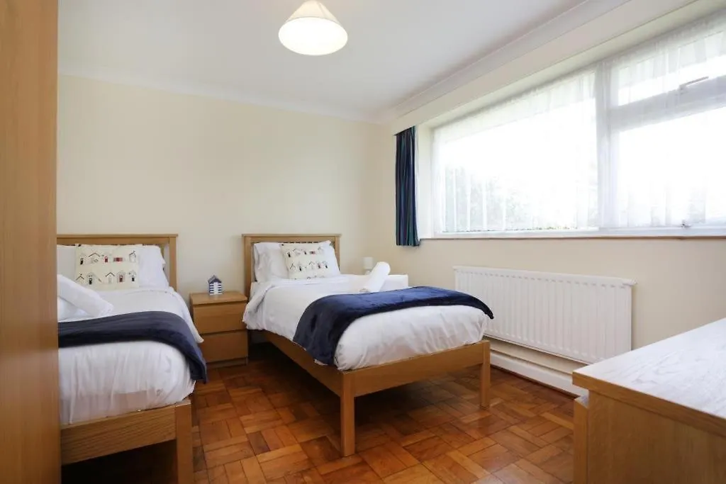 Bournecoast - Bungalow By Hengistbury Head And Sandy Beaches - Hb5830 Bournemouth United Kingdom